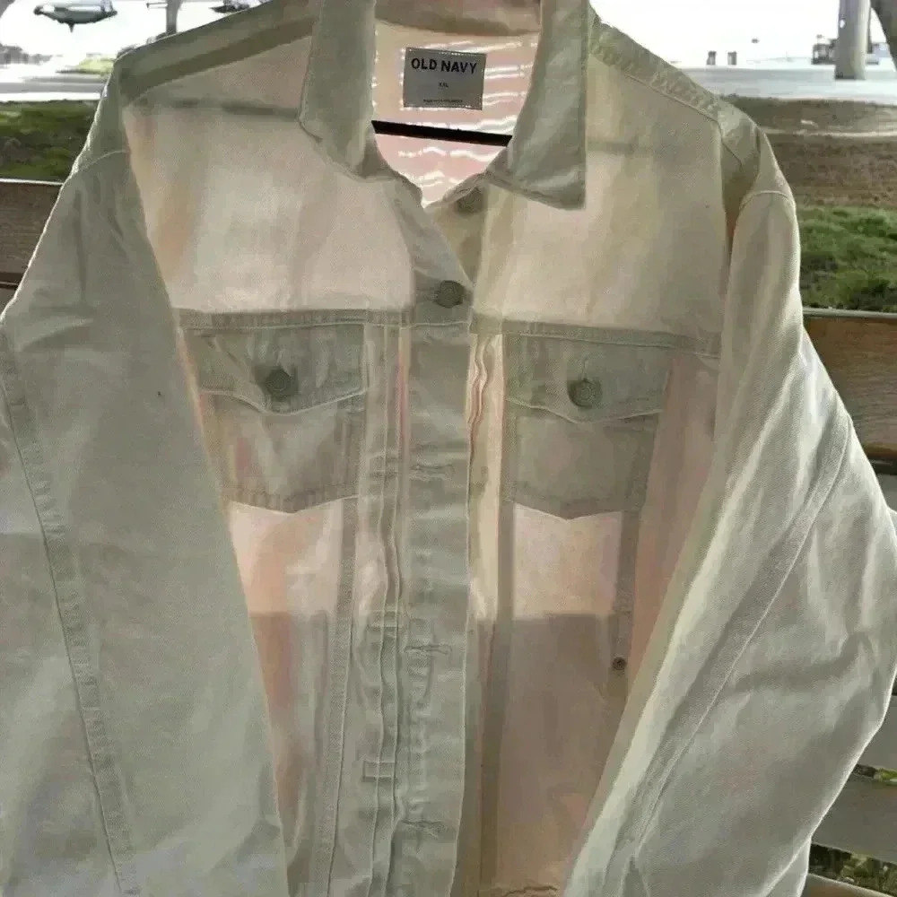 Old Navy White Jean Jacket Denim Classic Casual XXL women’s